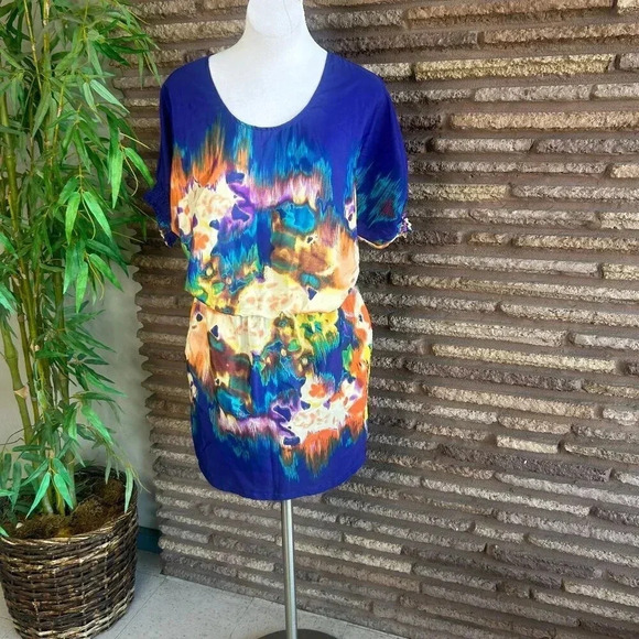 eci Watercolor Scoop Neck Casual Dress Side Pockets Relaxed Waist Size 8 - Picture 1 of 9